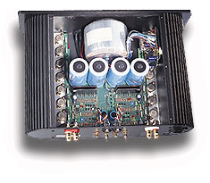 simaudio_4150_inside.jpg (58571 bytes)