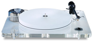 Vinyl Word Clearaudio Champion Turntable (5/2002)