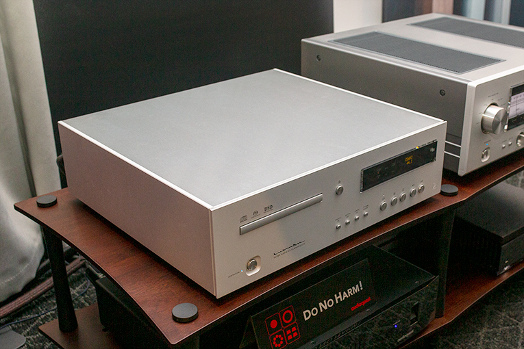 Luxman