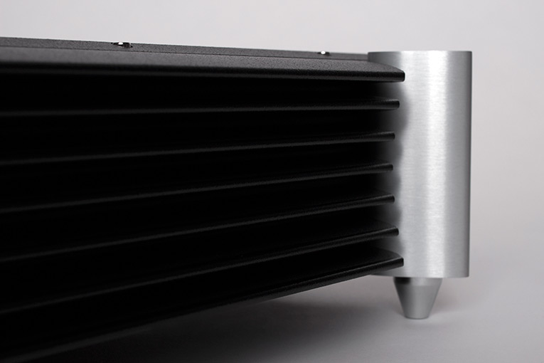 Simaudio Moon Evolution 740P