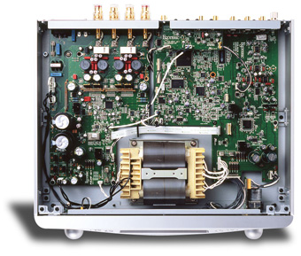 200612_esoteric_az1_g.jpg (55705 bytes)