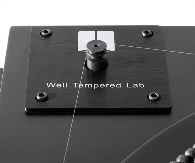 WTL Amadeus close-up