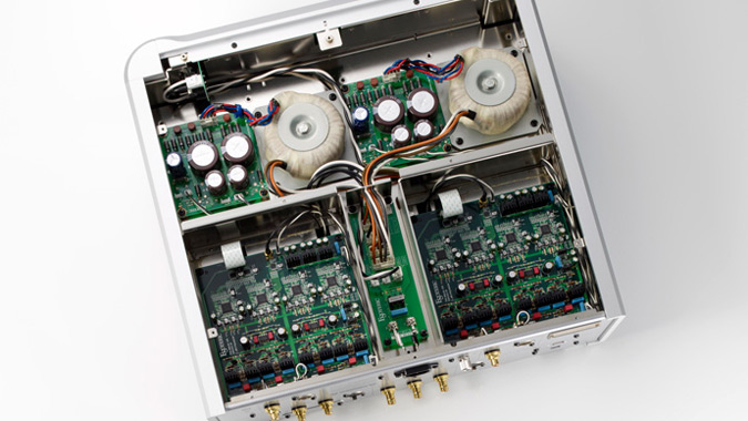 Esoteric D-02 inside