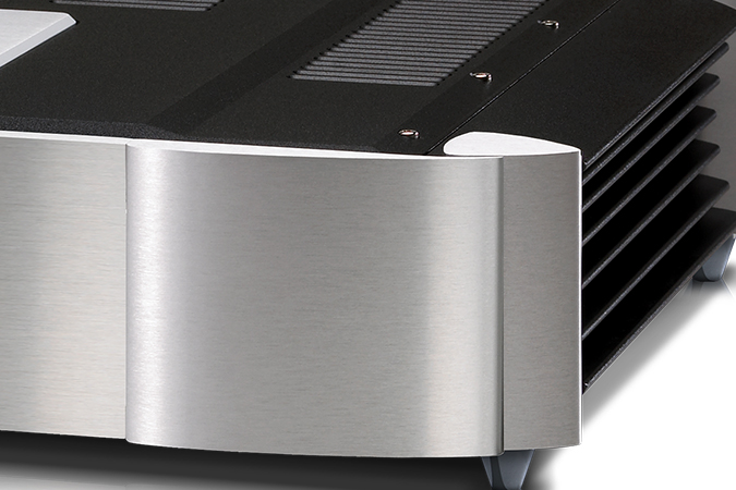 Moon by Simaudio Evolution 760A