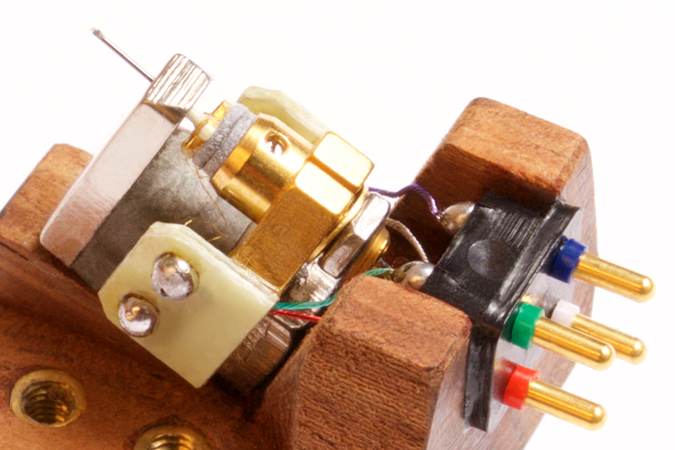 van den Hul Crimson Stradivarius