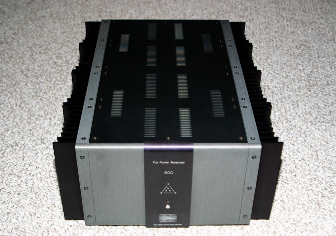 Krell FPB 600 stereo amplifier