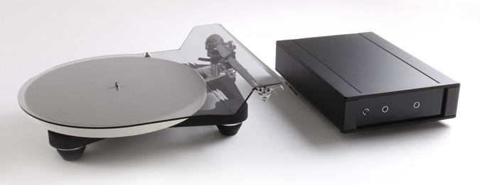 Rega P10